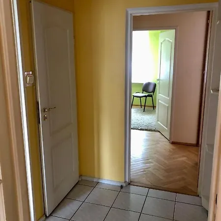Apartment Sloneczny Apartament 3 - Oddzielne Pokoje Centrum Jarot *