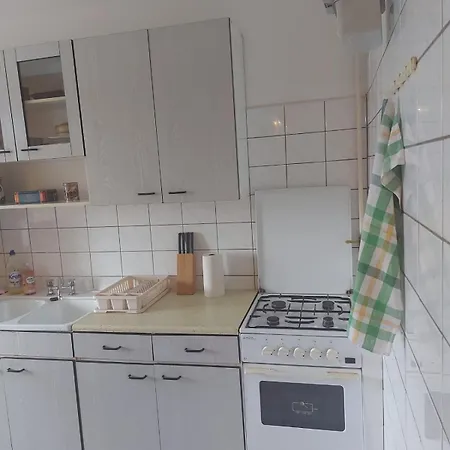 Sloneczny Apartament 3 - Oddzielne Pokoje Centrum Jarot *